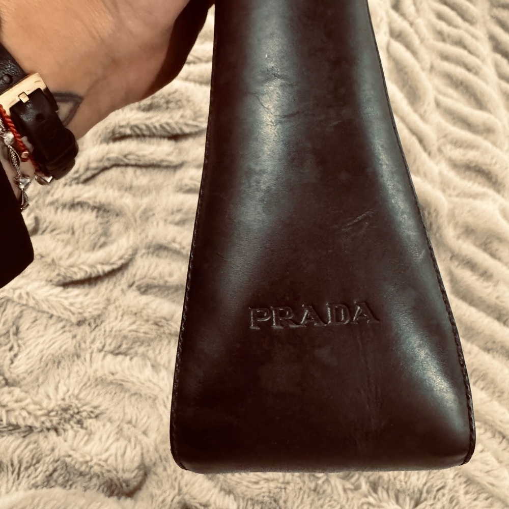 Authentic Prada shoulder bag w/authenticity card - Picture 7 of 12